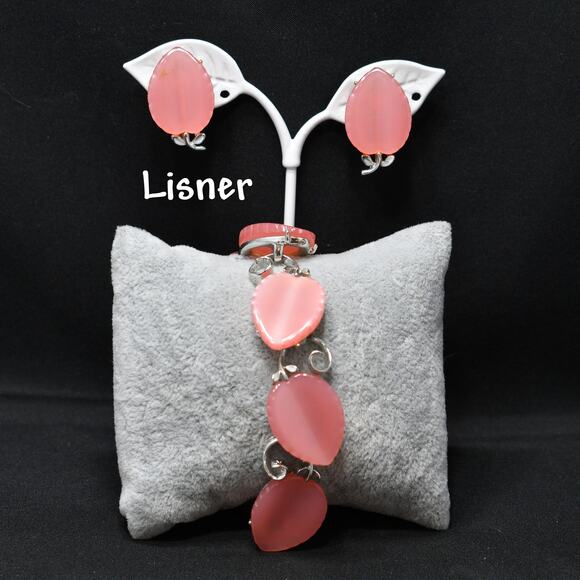 Lisner Pink Lucite Bracelet & Earrings Set Silver Tone 1950s Vintage Jewelry - Picture 1 of 10
